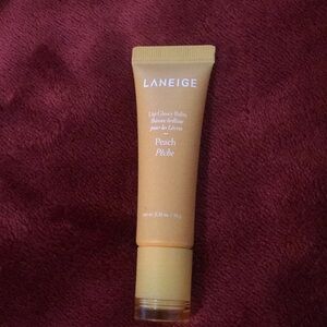 PEACH Laneige lip balm